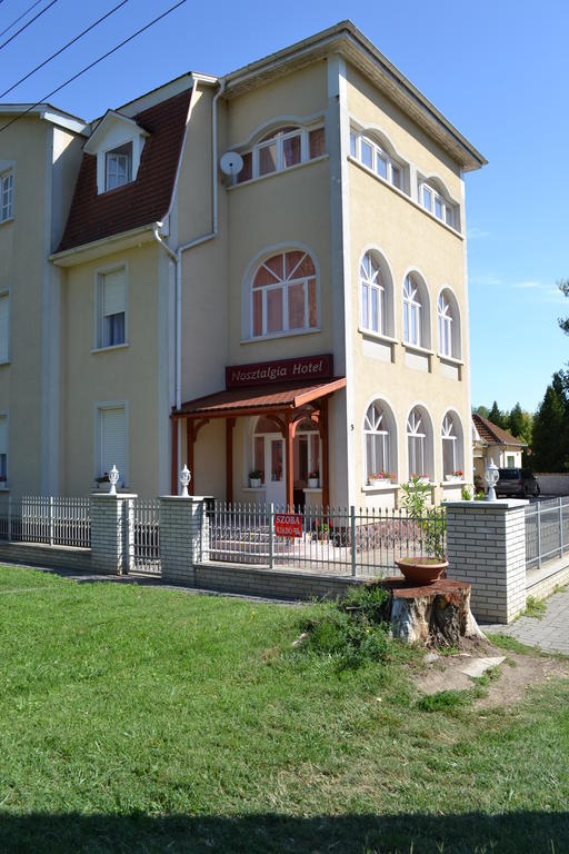 Nosztalgia Hotel Balatonszarszo Dış mekan fotoğraf